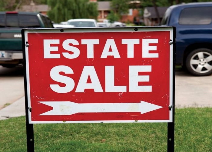 priorities when planning an estate sale